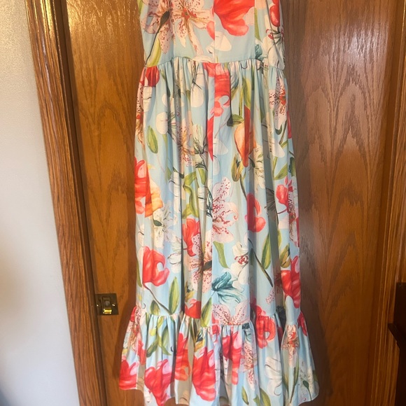 Floral Women’s Dress in Blue and Red - Picture 6 of 8